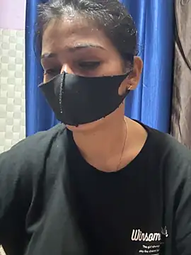 Snapshot of Hot_Jaanvi_ chatting on 07-01-26, 04:36 Hot Jaanvi online show from 07-01-26, 04:36