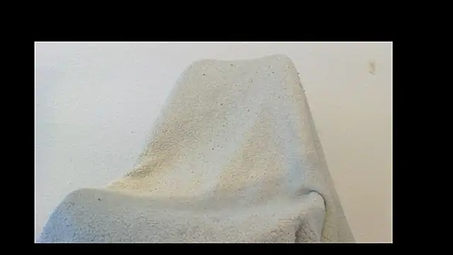 Snapshot of Mrbenedikt1 chatting on 06-22-26, 01:08 Mrbenedikt1 online show from 06-22-26, 01:08