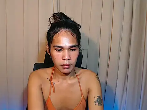 Ebony laxine online show from 06-26-26, 10:19