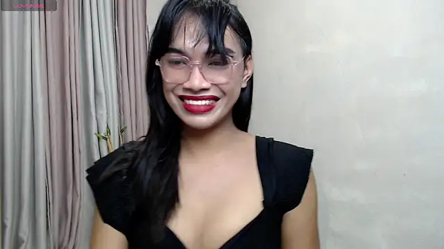 Snapshot of Herbielustts chatting on 04-29-26, 03:38 Herbielustts online show from 04-29-26, 03:38