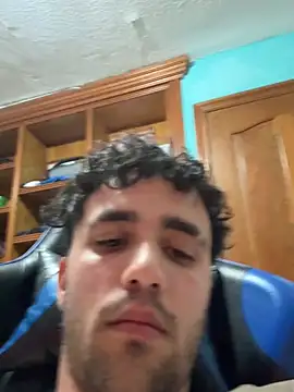Snapshot of aavrdvh33 chatting on 04-07-26, 01:06 aavrdvh33 online show from 04-07-26, 01:06