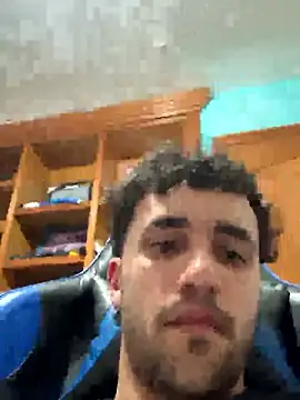 Snapshot of aavrdvh33 chatting on 04-10-26, 10:25 aavrdvh33 online show from 04-10-26, 10:25