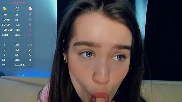 Snapshot of lovelyalivia chatting on 02-05-26, 09:36 lovelyalivia online show from 02-05-26, 09:36