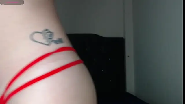 estrellajade online show from 03-11-26, 04:51