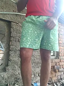 Snapshot of Sunny_cute_love chatting on 01-11-26, 03:44 Sunny cute love online show from 01-11-26, 03:44