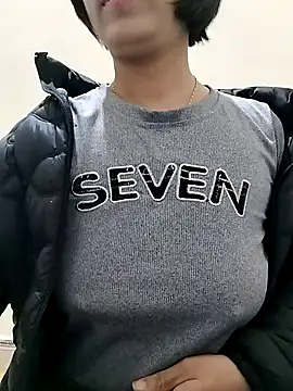 Snapshot of love_sexy090 chatting on 01-05-26, 11:52 love sexy090 online show from 01-05-26, 11:52