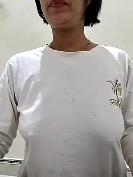 Snapshot of love_sexy090 chatting on 02-21-26, 12:55 love sexy090 online show from 02-21-26, 12:55