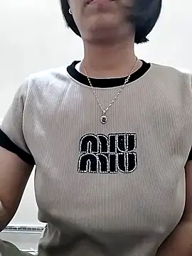 Snapshot of love_sexy090 chatting on 03-08-26, 03:21 love sexy090 online show from 03-08-26, 03:21