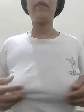 Snapshot of love_sexy090 chatting on 03-22-26, 12:58 love sexy090 online show from 03-22-26, 12:58