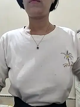 Snapshot of love_sexy090 chatting on 03-25-26, 11:44 love sexy090 online show from 03-25-26, 11:44