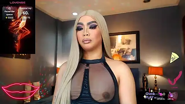 FridaHumphrey online show from 10-30-25, 05:57