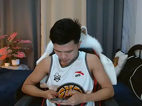 YourNaughtyTwink 69 online show from 03-08-26, 06:55