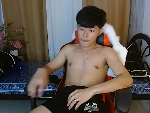 YourNaughtyTwink 69 online show from 04-25-26, 02:25