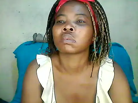 Snapshot of CharlotteXXX chatting on 05-09-26, 06:24 CharlotteXXX online show from 05-09-26, 06:24