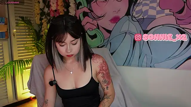 Snapshot of Sonnie_mami chatting on 06-17-26, 01:34 Sonnie mami online show from 06-17-26, 01:34