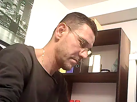 mastercharisma35 online show from 12-18-25, 03:40