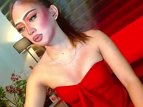 Snapshot of Queen_yasii_88 chatting on 03-18-26, 02:20 Queen yasii 88 online show from 03-18-26, 02:20