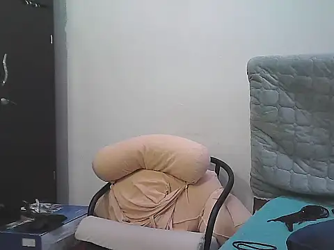 morenocabro10 online show from 11-09-25, 07:12