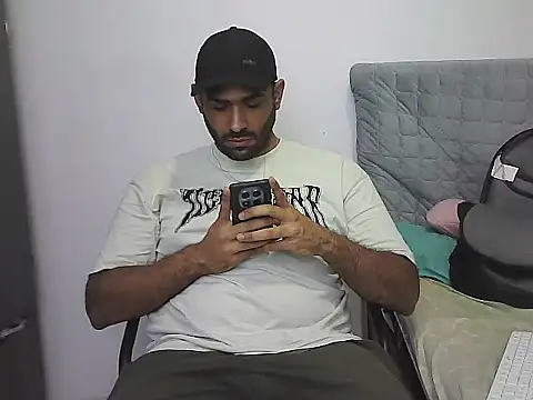 morenocabro10 online show from 02-12-26, 01:33