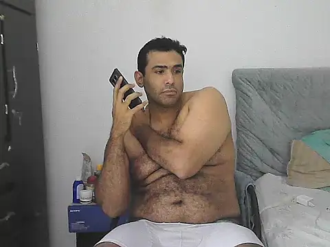 morenocabro10 online show from 06-17-26, 04:15