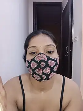 Cute Rakhi8 online show from 07-13-26, 05:54