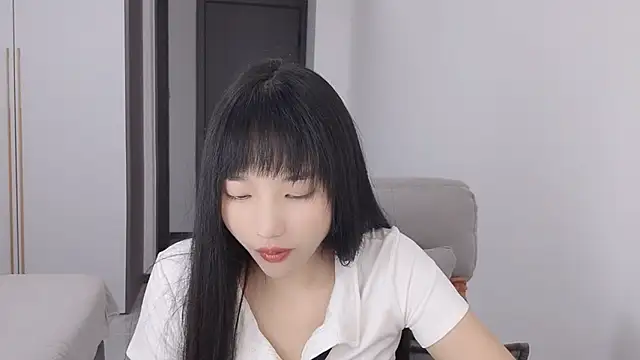 Snapshot of Lisa-3333 chatting on 09-08-25, 02:16 Lisa-3333 online show from 09-08-25, 02:16