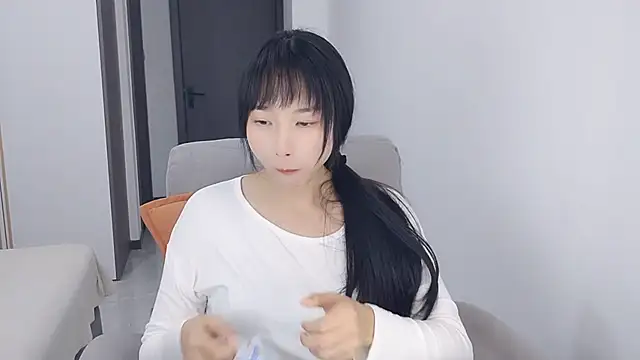 Snapshot of Lisa-3333 chatting on 11-13-25, 03:00 Lisa-3333 online show from 11-13-25, 03:00