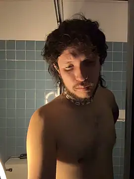 Luxx 14 online show from 12-22-25, 11:46