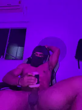 Snapshot of pretoboom14 chatting on 03-20-26, 04:17 pretoboom14 online show from 03-20-26, 04:17