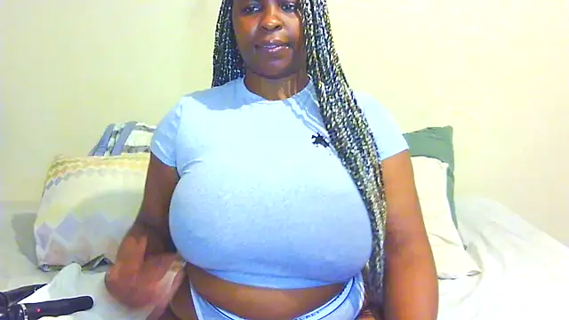 Snapshot of Black-Barbiexxc chatting on 03-19-26, 04:33 Black-Barbiexxc online show from 03-19-26, 04:33