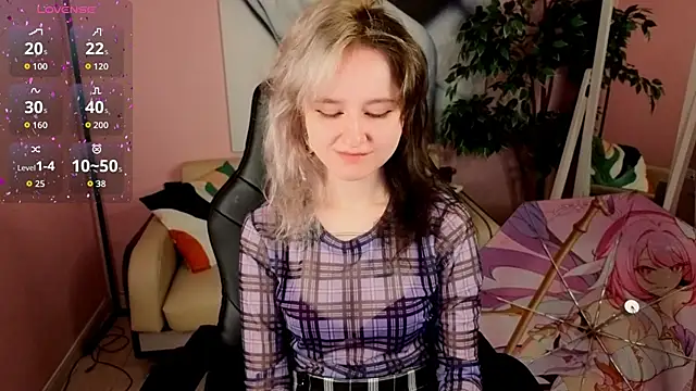 girl next doorr online show from 06-13-26, 12:25