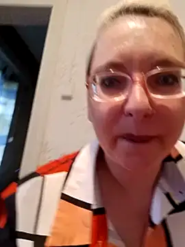 VikaKing online show from 05-11-26, 05:43