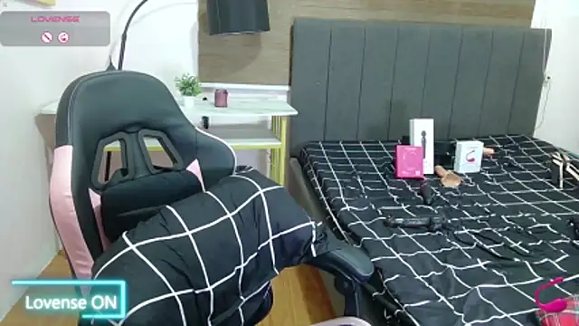 cumwetmebaby online show from 05-03-26, 02:56