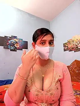 Snapshot of Cute_Faria chatting on 03-14-26, 03:45 Cute Faria online show from 03-14-26, 03:45