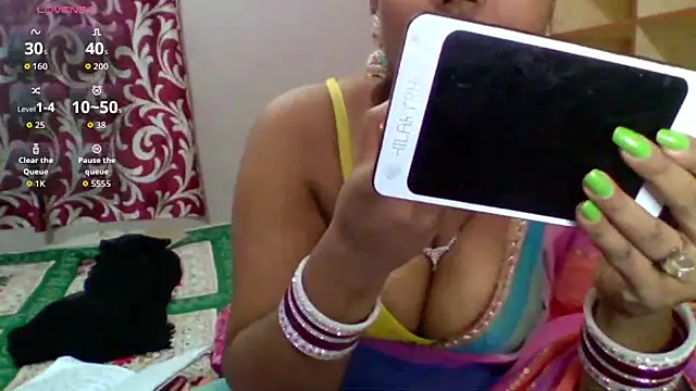 Snapshot of cute_girl007 chatting on 07-09-26, 05:55 cute girl007 online show from 07-09-26, 05:55