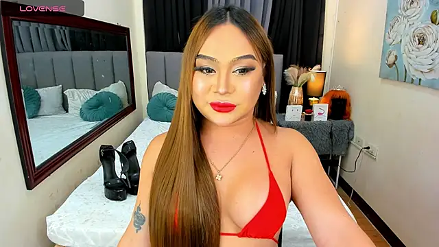ZiaFamurri online show from 05-10-26, 08:47