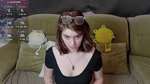 Snapshot of ElzaBlis chatting on 03-15-26, 04:02 ElzaBlis online show from 03-15-26, 04:02
