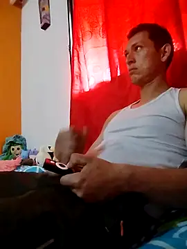 Snapshot of Franswat95 chatting on 03-31-26, 07:25 Franswat95 online show from 03-31-26, 07:25