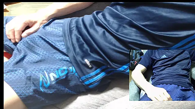 Yasu2000 online show from 05-14-26, 02:40
