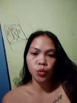 Snapshot of missluvv chatting on 03-31-26, 03:56 missluvv online show from 03-31-26, 03:56