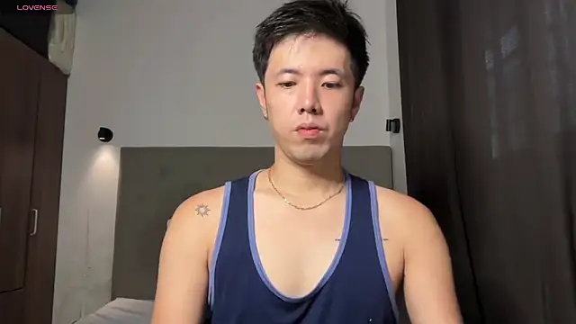 Addictiveboi online show from 05-18-26, 03:02