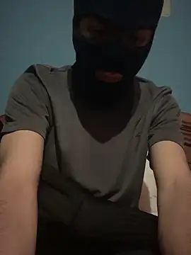 Snapshot of Sebas34_ chatting on 02-14-26, 04:09 Sebas34 online show from 02-14-26, 04:09