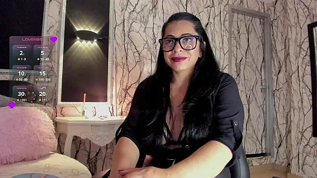 adelinemoretti online show from 02-27-26, 08:53