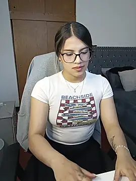 asumi 18 online show from 12-05-25, 06:59