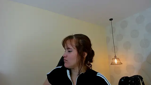 GIANAMILLER6 online show from 07-13-26, 12:08