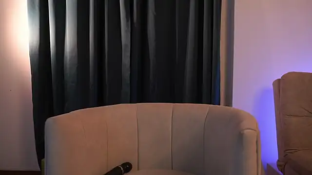 Auralea online show from 03-29-26, 06:02