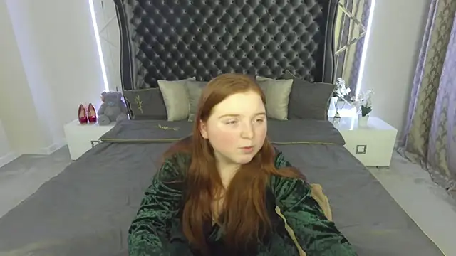 KattyRose8 online show from 11-08-25, 06:18