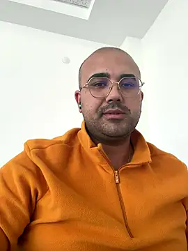 Snapshot of Burak6850 chatting on 11-17-25, 11:16 Burak6850 online show from 11-17-25, 11:16