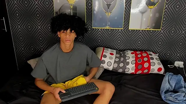 Violet Dream2 online show from 02-25-26, 01:04