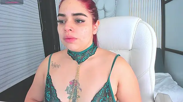 Snapshot of sunnypaytton chatting on 03-08-26, 01:37 sunnypaytton online show from 03-08-26, 01:37